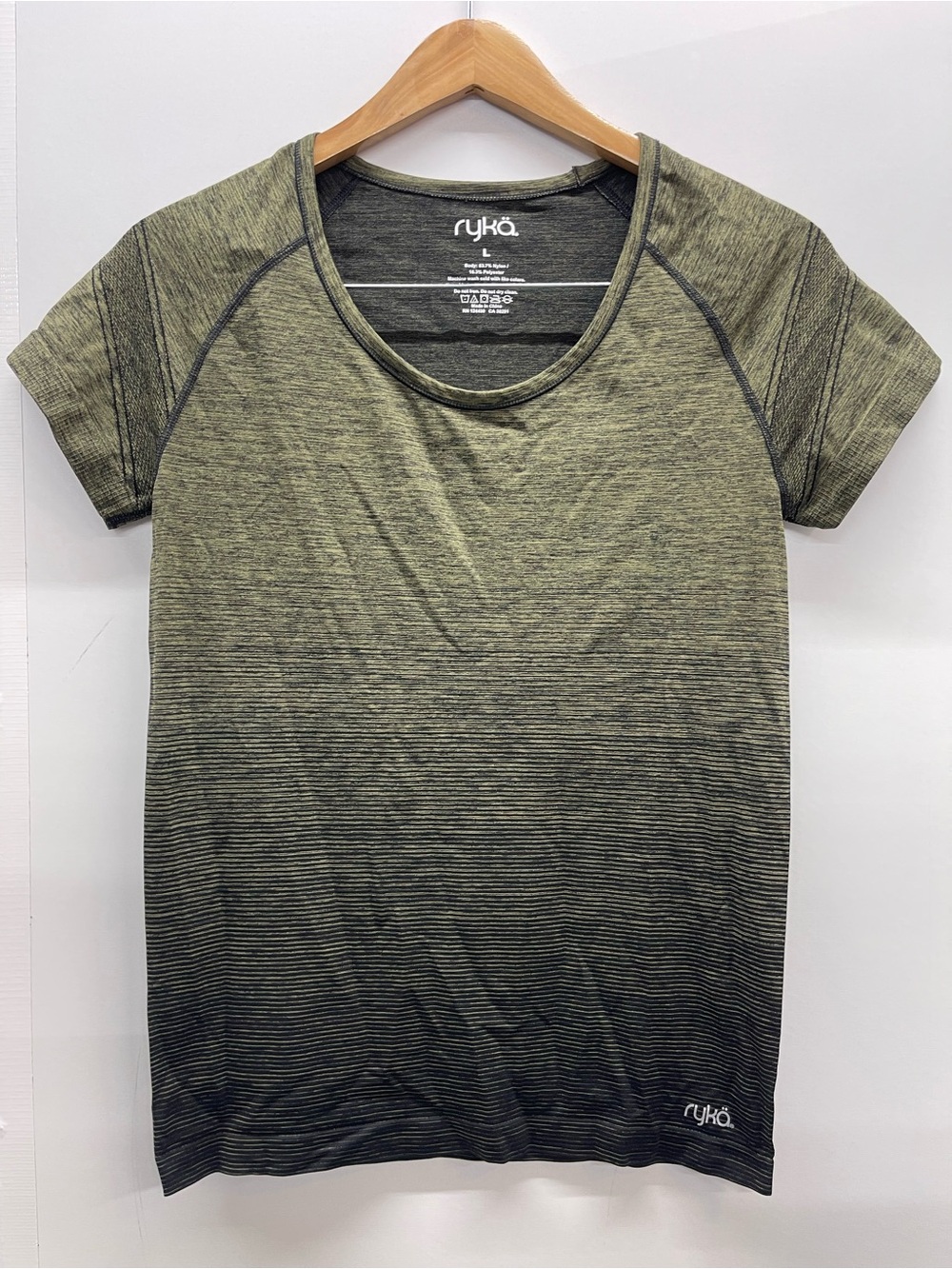 Ryka Olive to‎ Black Ombre Short Sleeve Active Tee